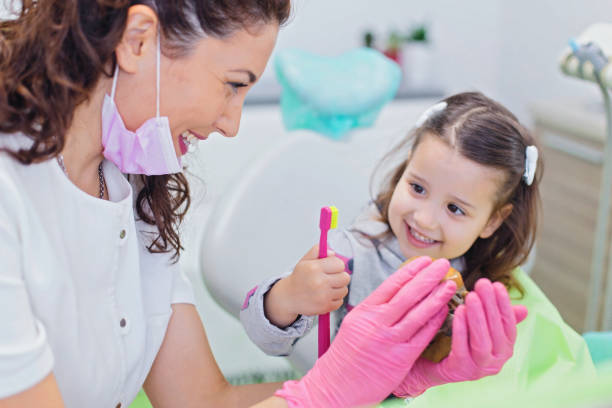 Best Root Canal Treatment  in Beeville, TX